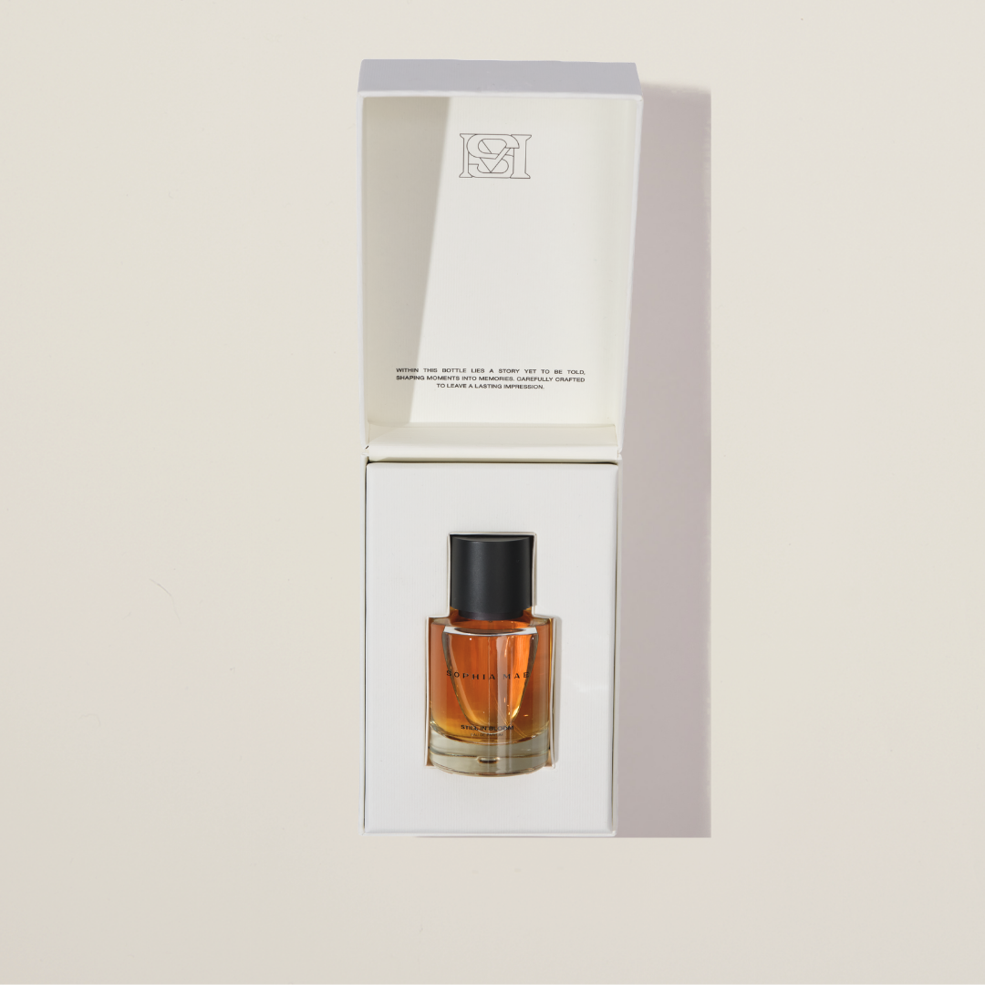 Eau de parfum musk , Still in Bloom from SOPHIA MAE.