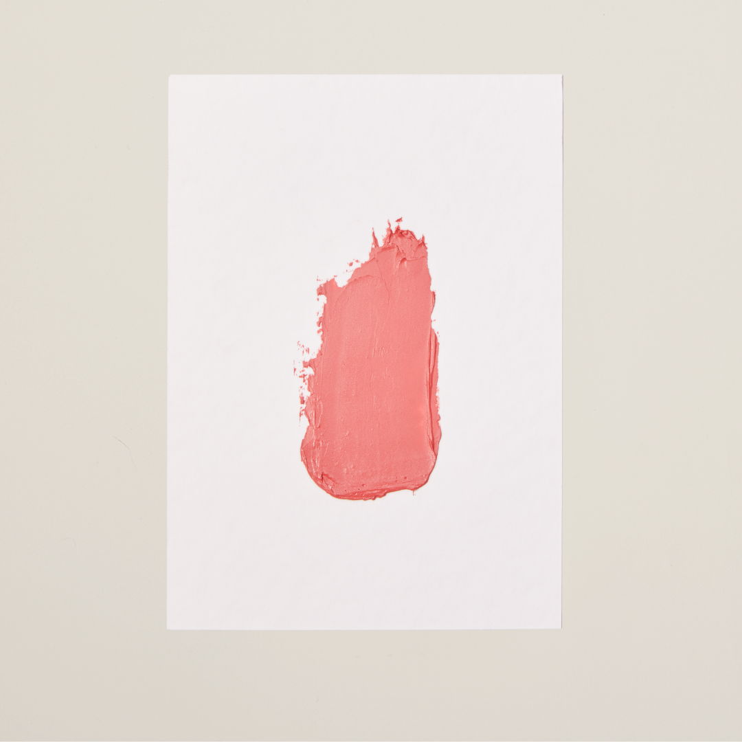 Minimalist cream blush compact with mirror – SOPHIA MAE’s Blissful Blush gives your skin a healthy, dewy flush on the go.