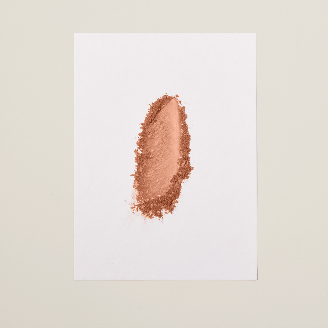 Fair shade bronzer SOPHIA MAE.