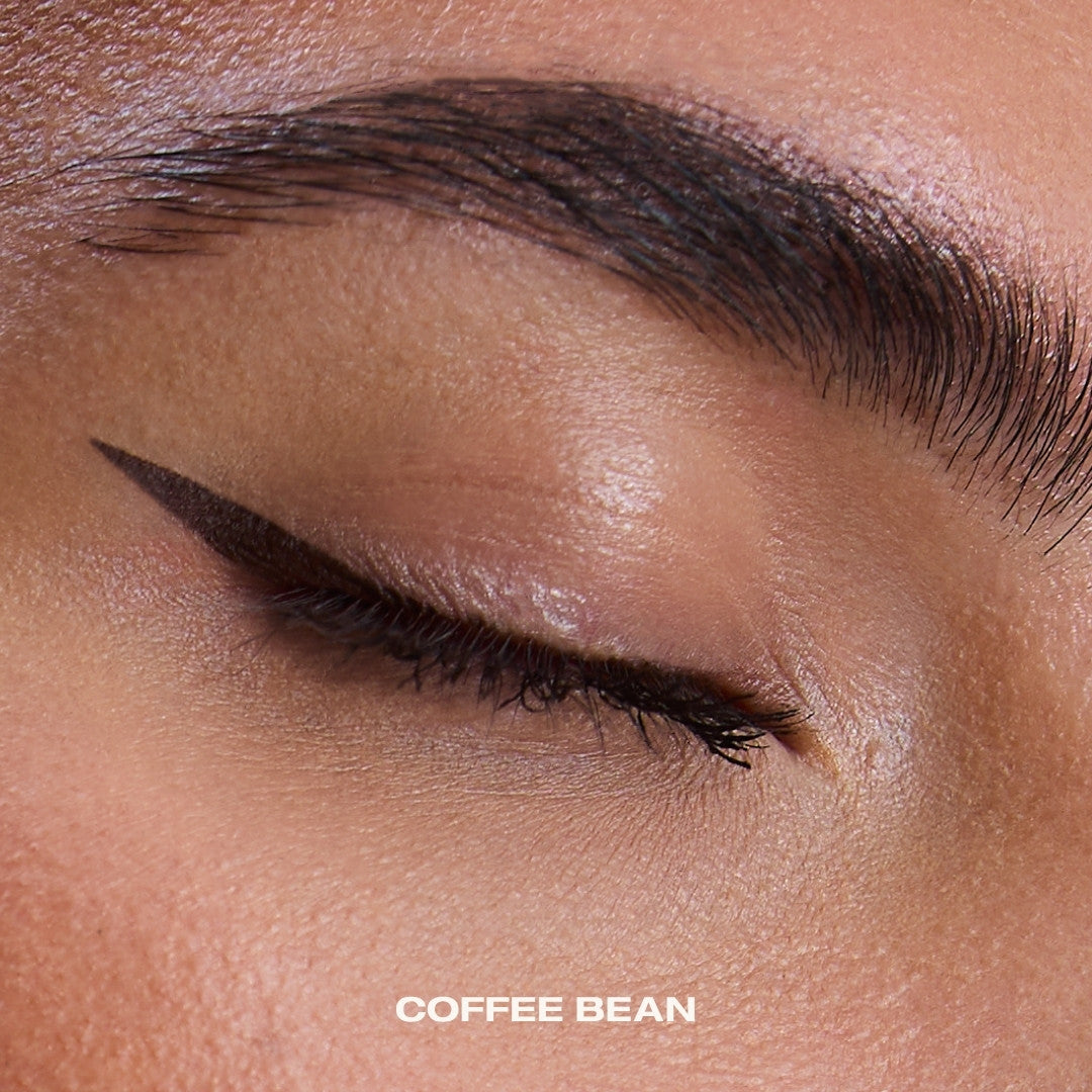 SOPHIA MAE eyeliner coffee bean.