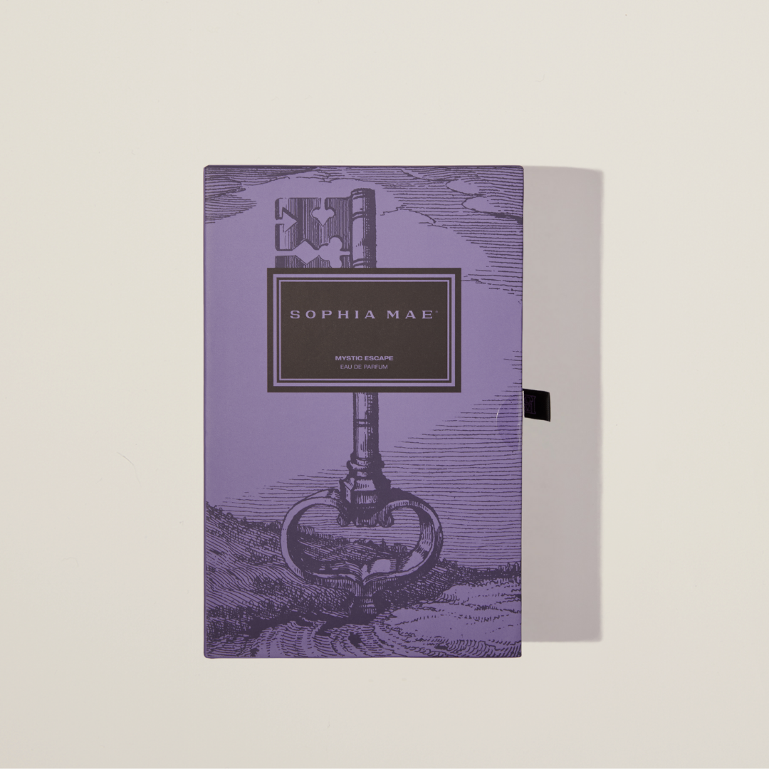 Sensual evening eau de parfum with floral and gourmand notes – Mystic Escape leaves a magnetic trail of mystery and desire.