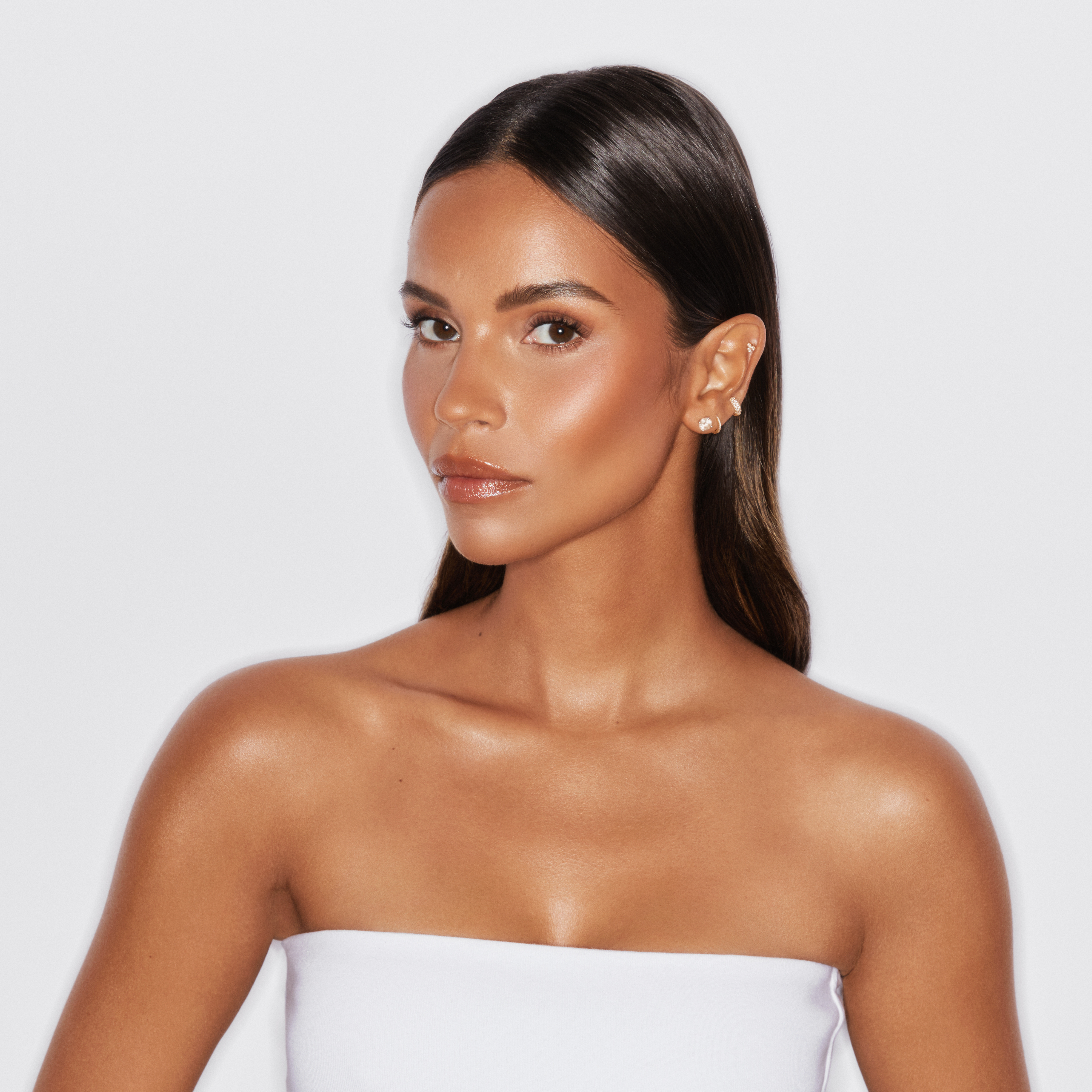 Monica Geuze Tanning Mist van SOPHIA MAE.