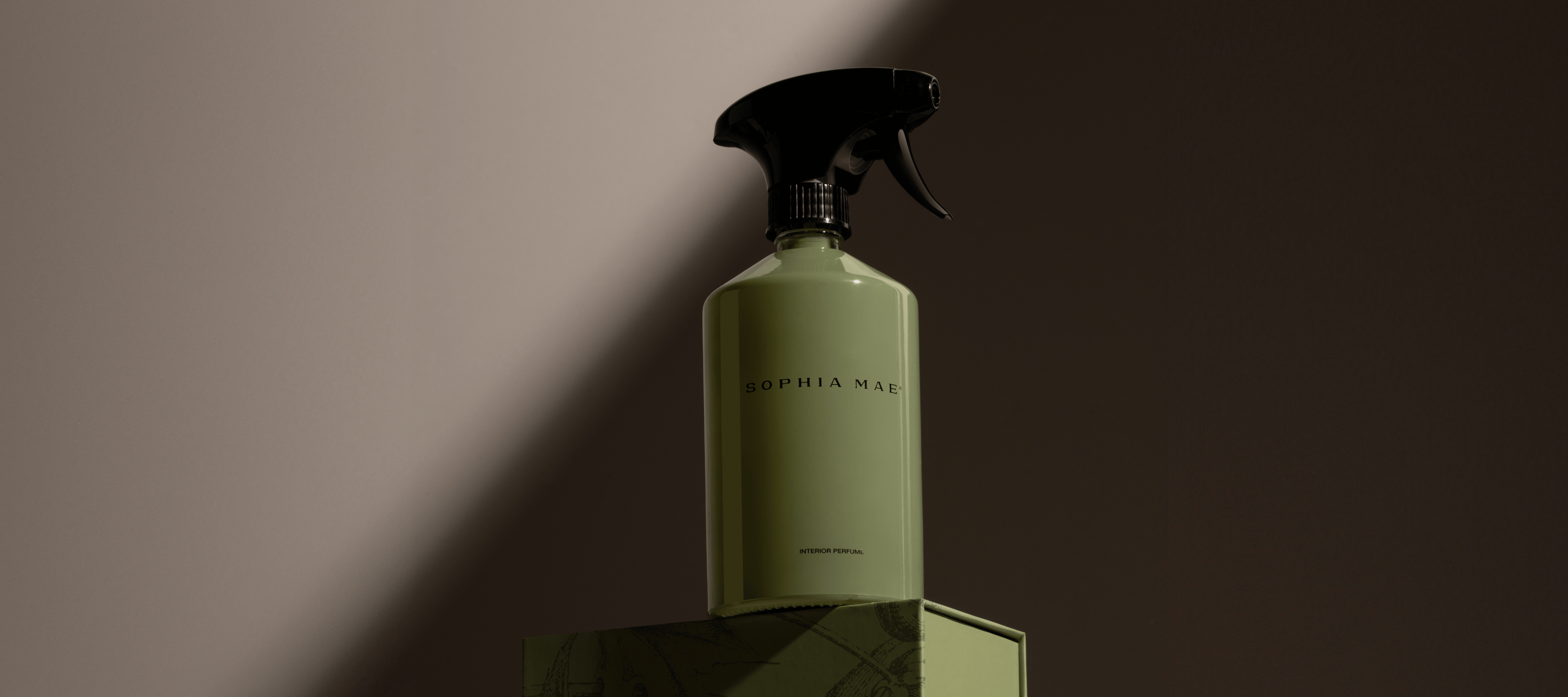 THE ULTIMATE SPRING WISHLIST