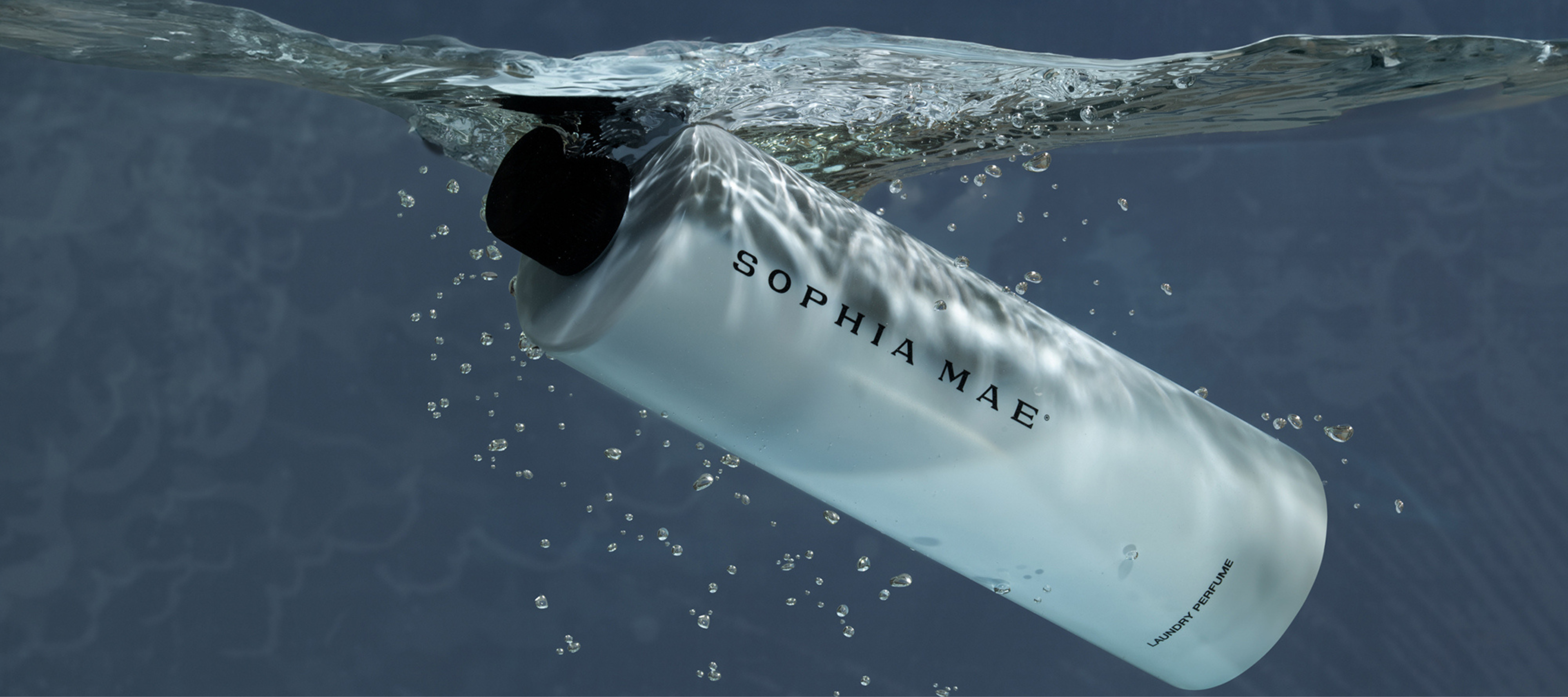 LUXURIOUS FRESHNESS FOR YOUR LAUNDRY AND WARDROBE