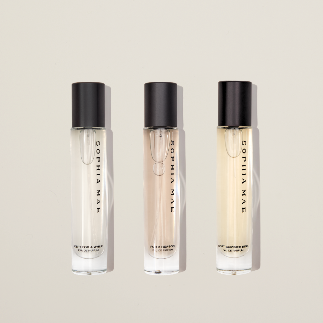 Packshot in beige from three eau de parfum best sellers from SOPHIA MAE without packaging.