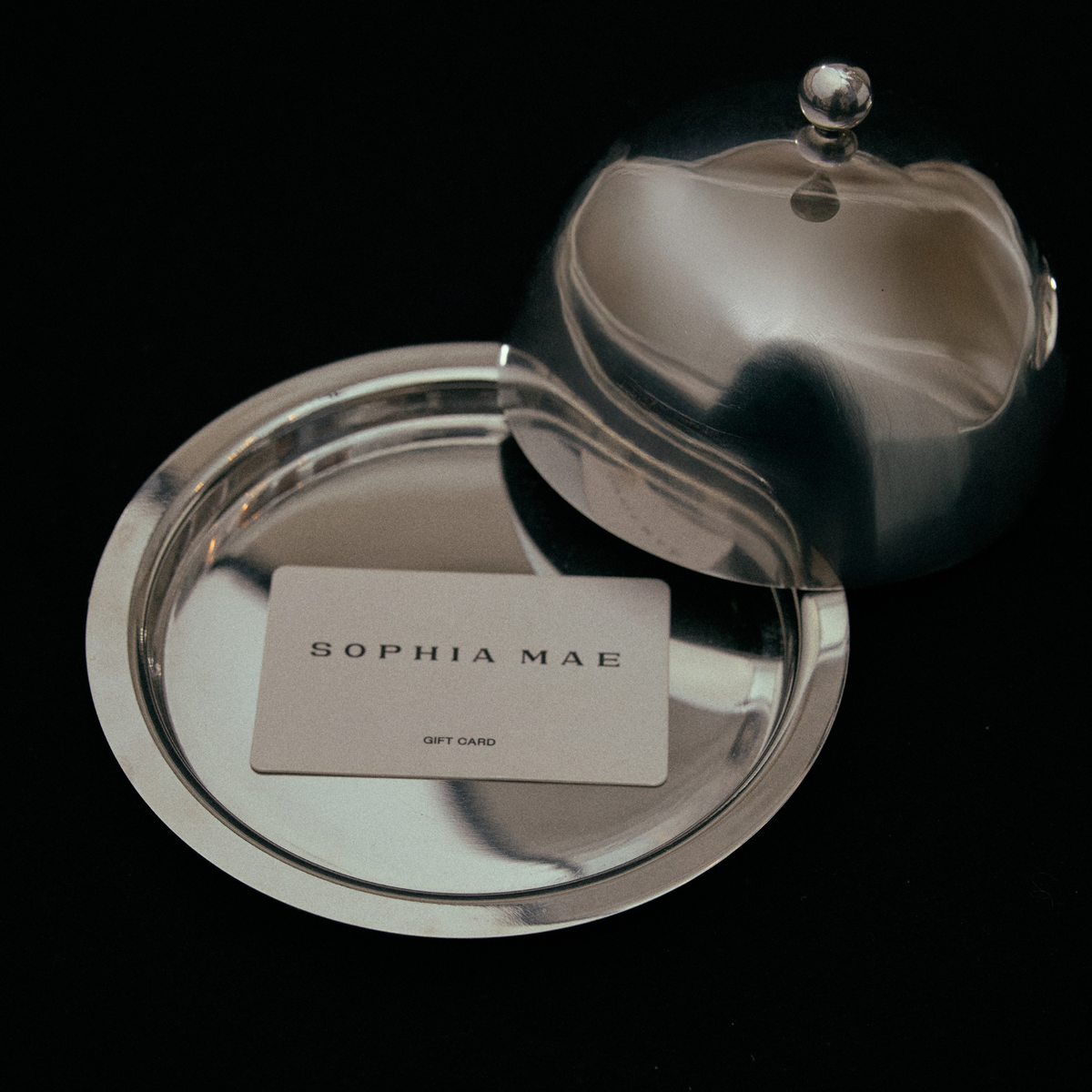 The SOPHIA MAE gift card for the perfect last-minute gift.