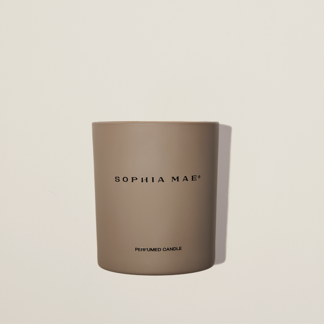 Hestia scented candle with jasmine, cypress, cashmere, and sandalwood – a luxurious home fragrance for a warm and comforting ambiance.