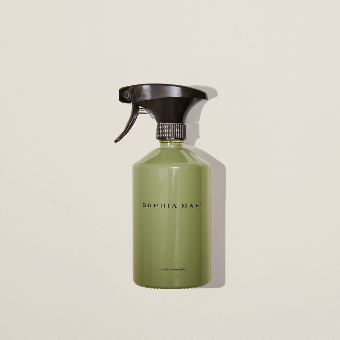 Artemis interior perfume spray in elegant glass bottle – a vibrant blend of orange blossom, basil, and bergamot for a refreshing and uplifting home ambiance.