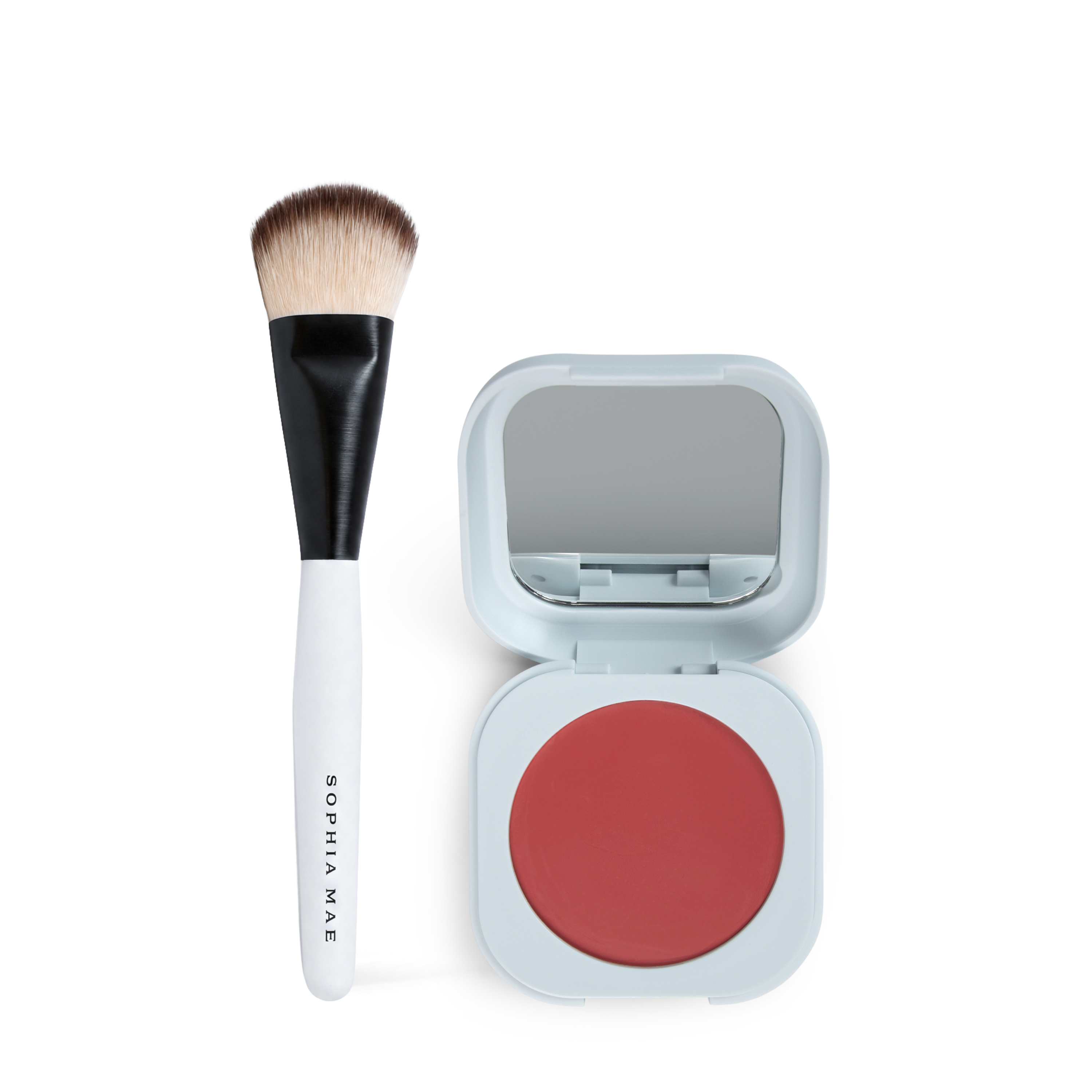 SOPHIA MAE Blush & Brush bundle met compacte rouge, spiegel en bijpassende make-upkwast.