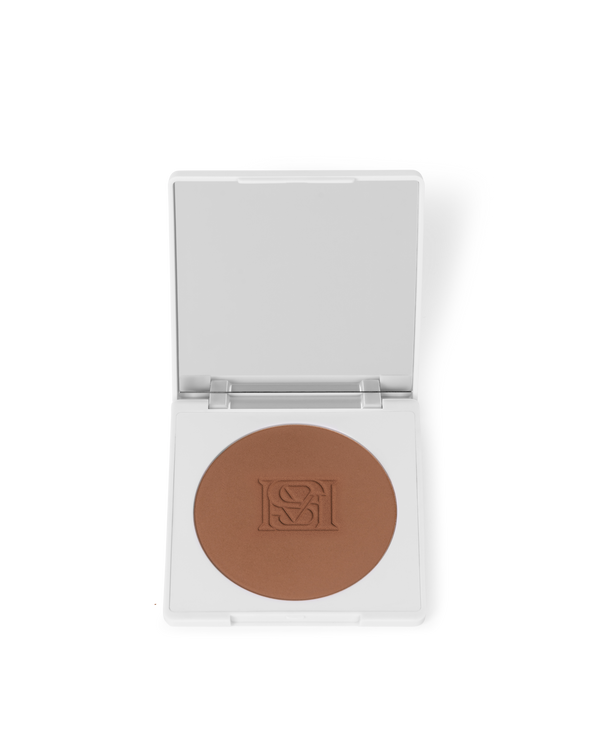SOPHIA MAE Bronzer Shade 3 in a compact case.
