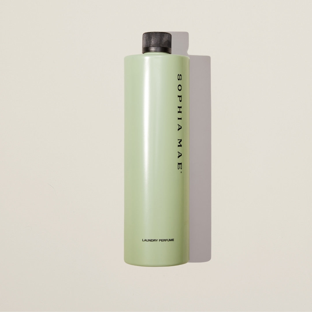 Eos laundry perfume – fresh and luxurious fragrance with sandalwood, cashmere, and delicate florals for long-lasting, divine-smelling laundry.