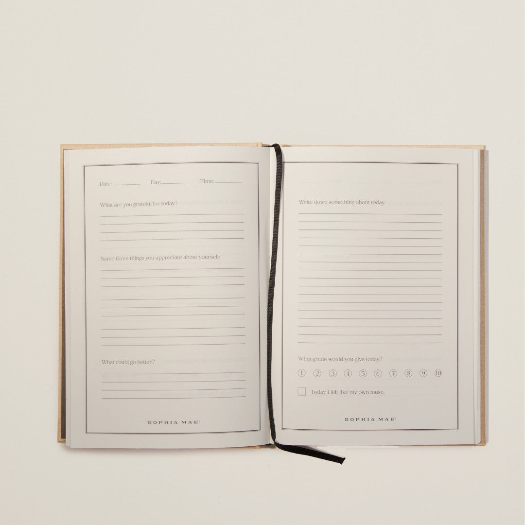 SOPHIA MAE Gratitude Journal – elegant guided journal with thoughtful prompts to inspire self-reflection, mindfulness, and daily gratitude.