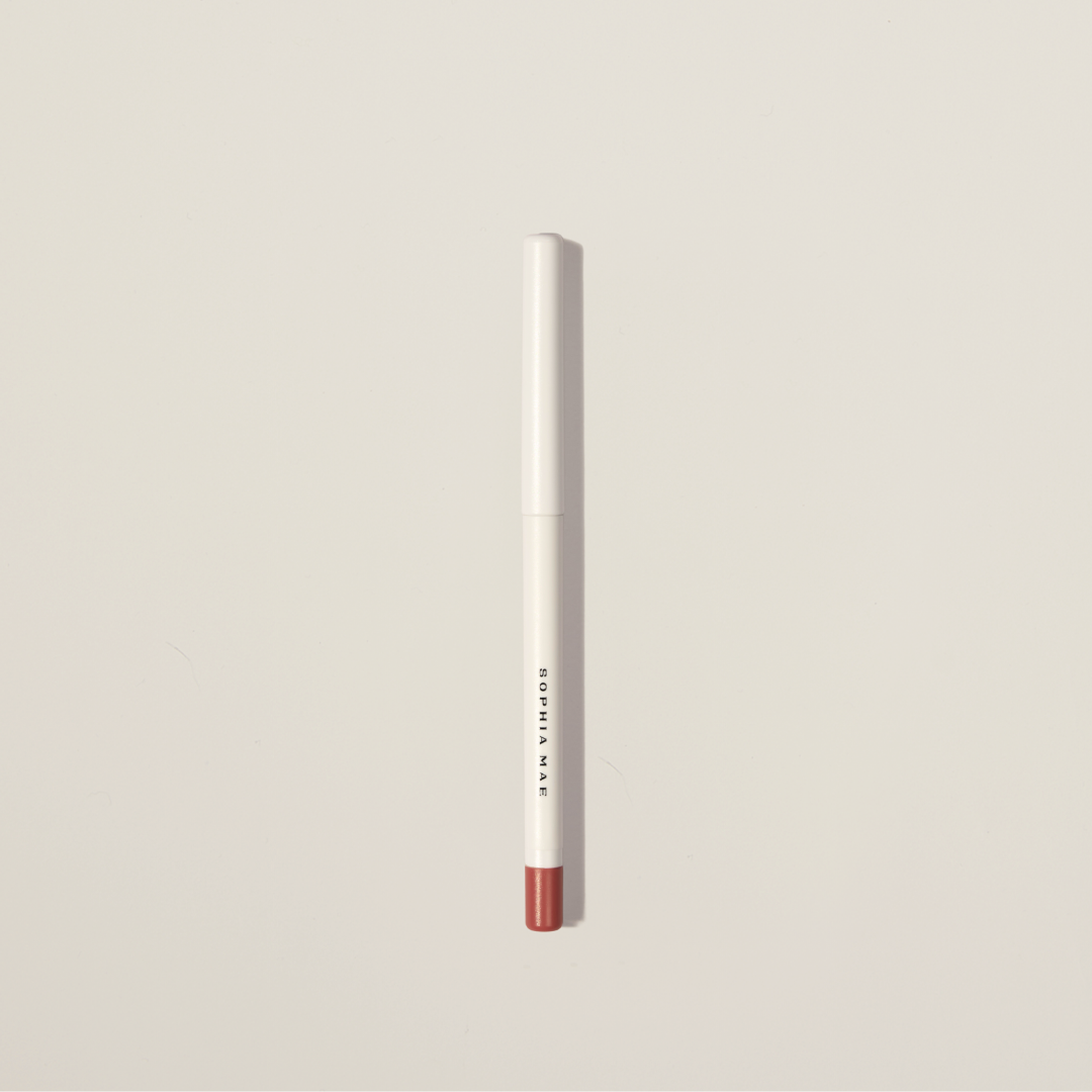 Sharp Lip Liner warm spice.