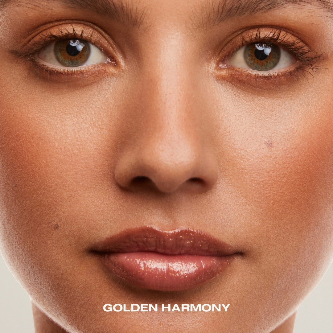 Vanilla and mint-infused lip gloss – refreshing, hydrating formula for gloss.