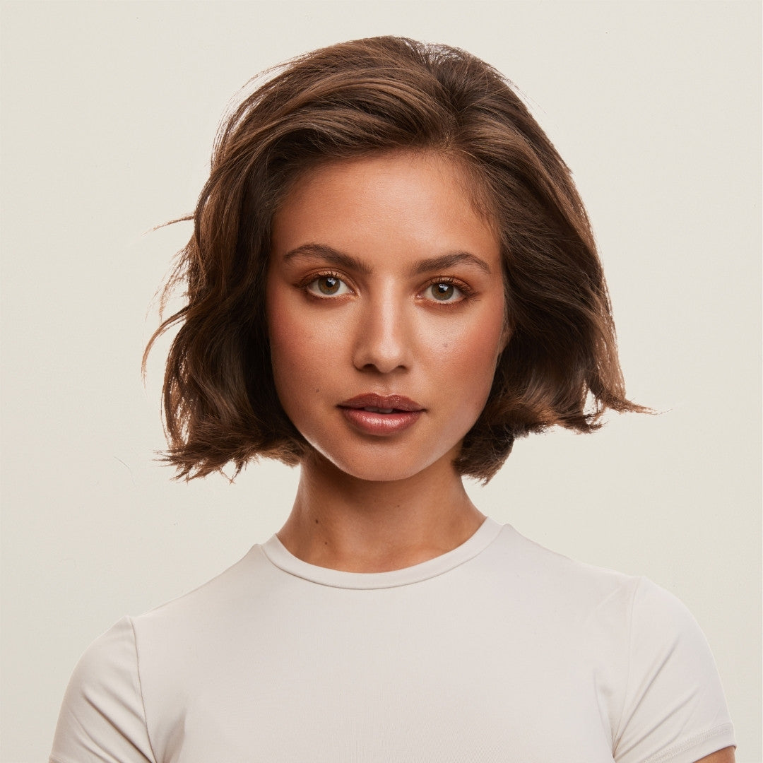 Velcro hair rollers and hair clips set for salon-quality blow-out and bouncy curls at home.