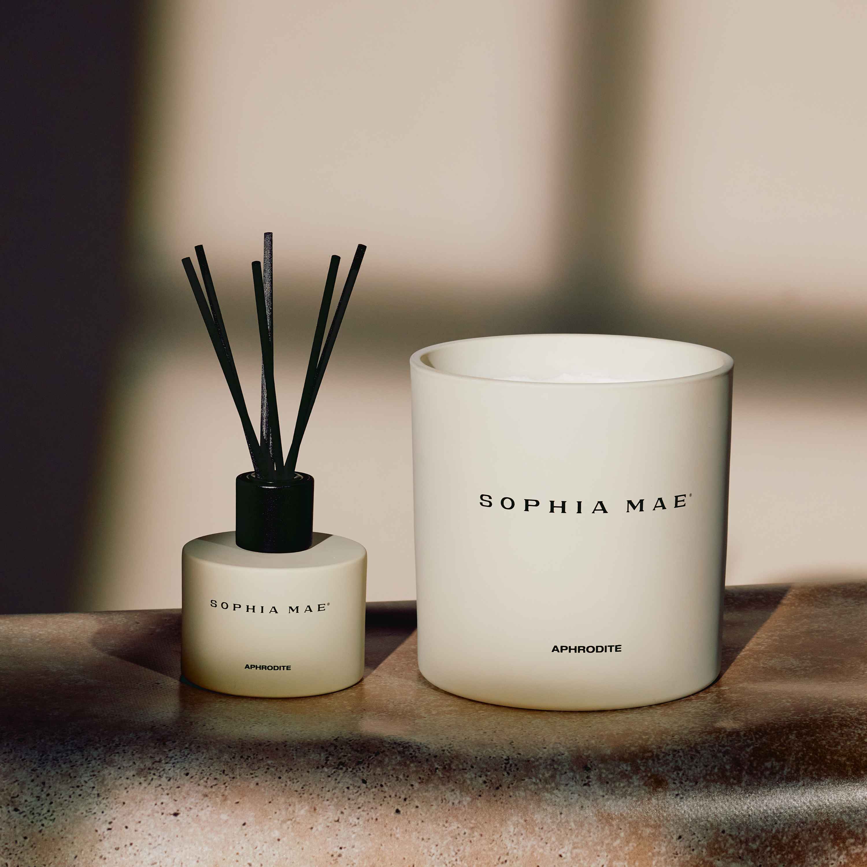 MAXI SCENTED CANDLE APHRODITE | SOPHIA MAE by Monica Geuze