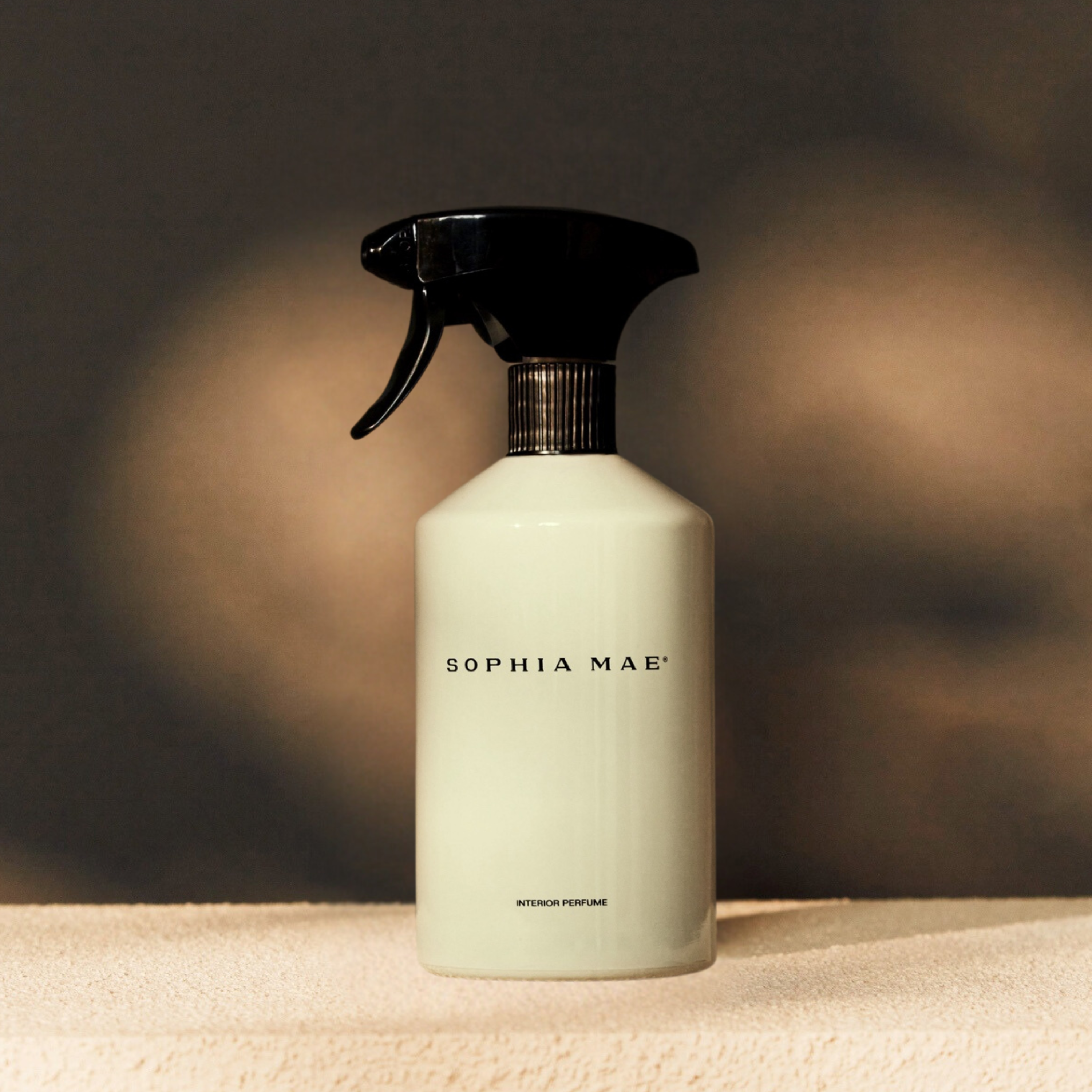 elegant roomspray with a luxurious scent