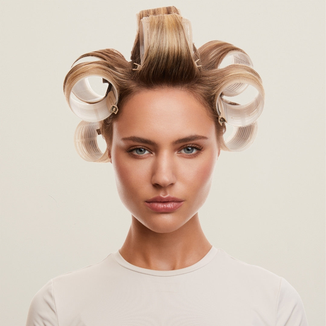 Set of hair clips – lightweight, stylish, and gentle on hair, perfect for beauty routines and heatless styling.