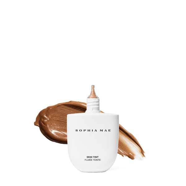 Skin Tint van SOPHIA MAE in shade 04 - Medium Deep.