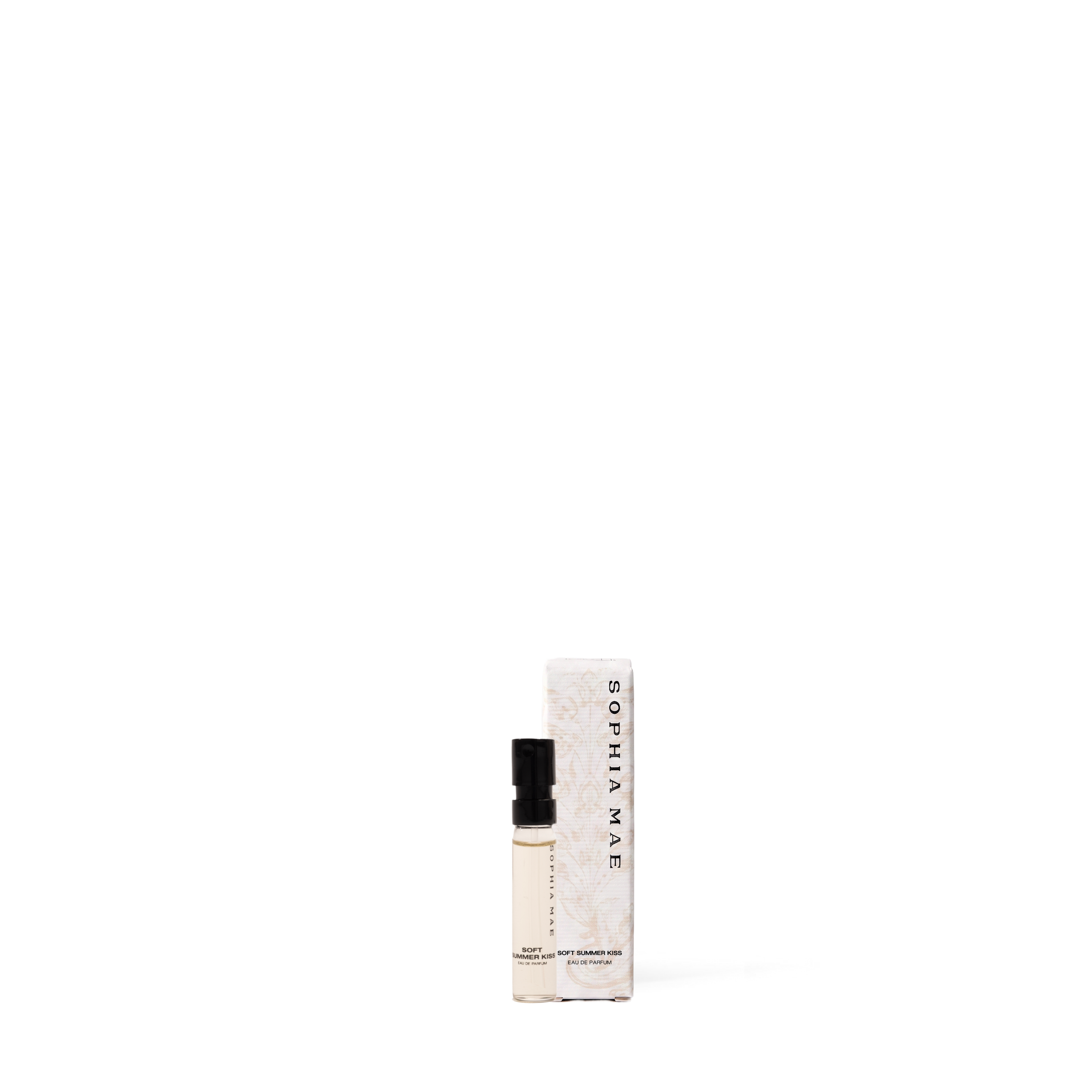 Soft Summer Kiss sample captures a warm blend of peach, coconut and soft woods in a radiant summer scent.
