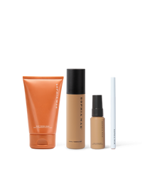 Packshot SOPHIA MAE's complete tanning routine.