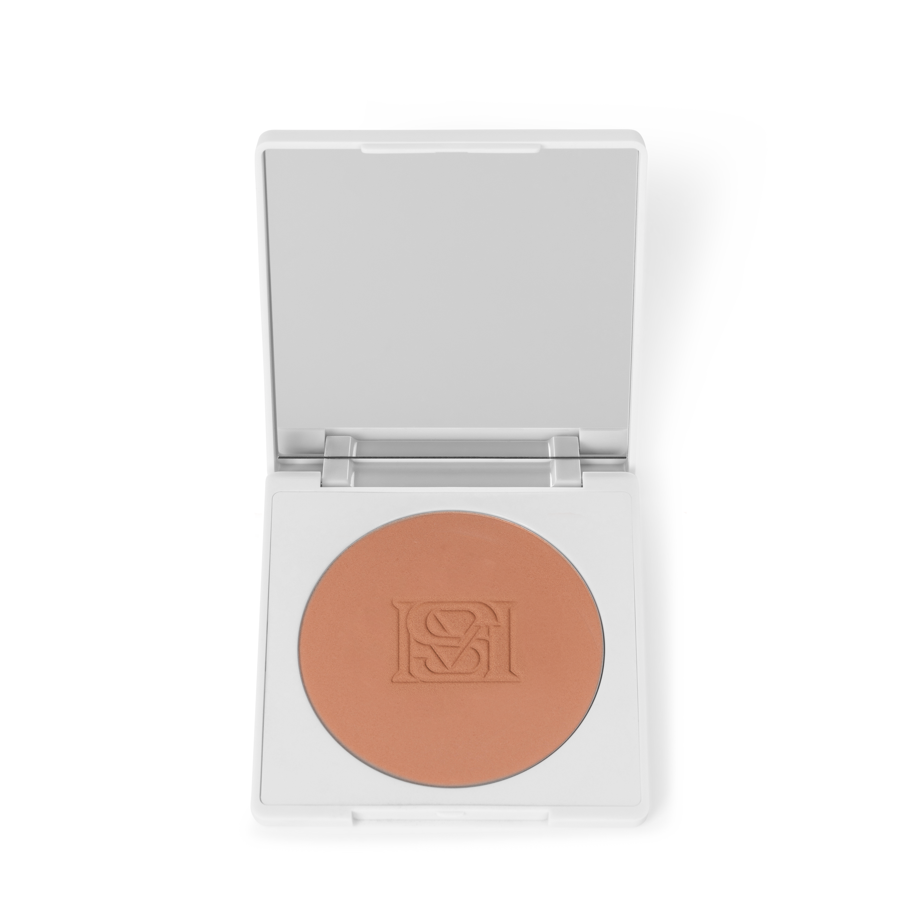 SOPHIA MAE bronzer with a flawless matte finish – lightweight, buildable powder for all-season radiance and contour.
