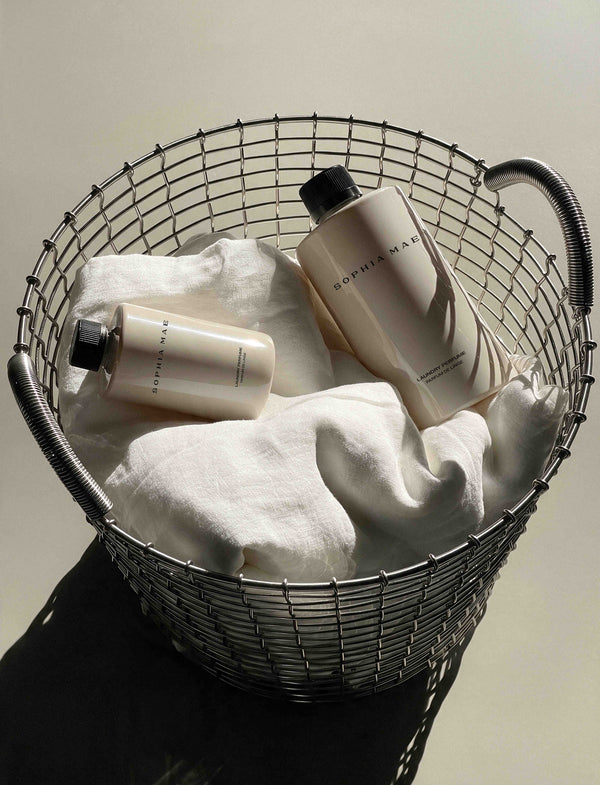 Laundry basket with Laundry Perfume Dew of Dawn SOPHIA MAE.